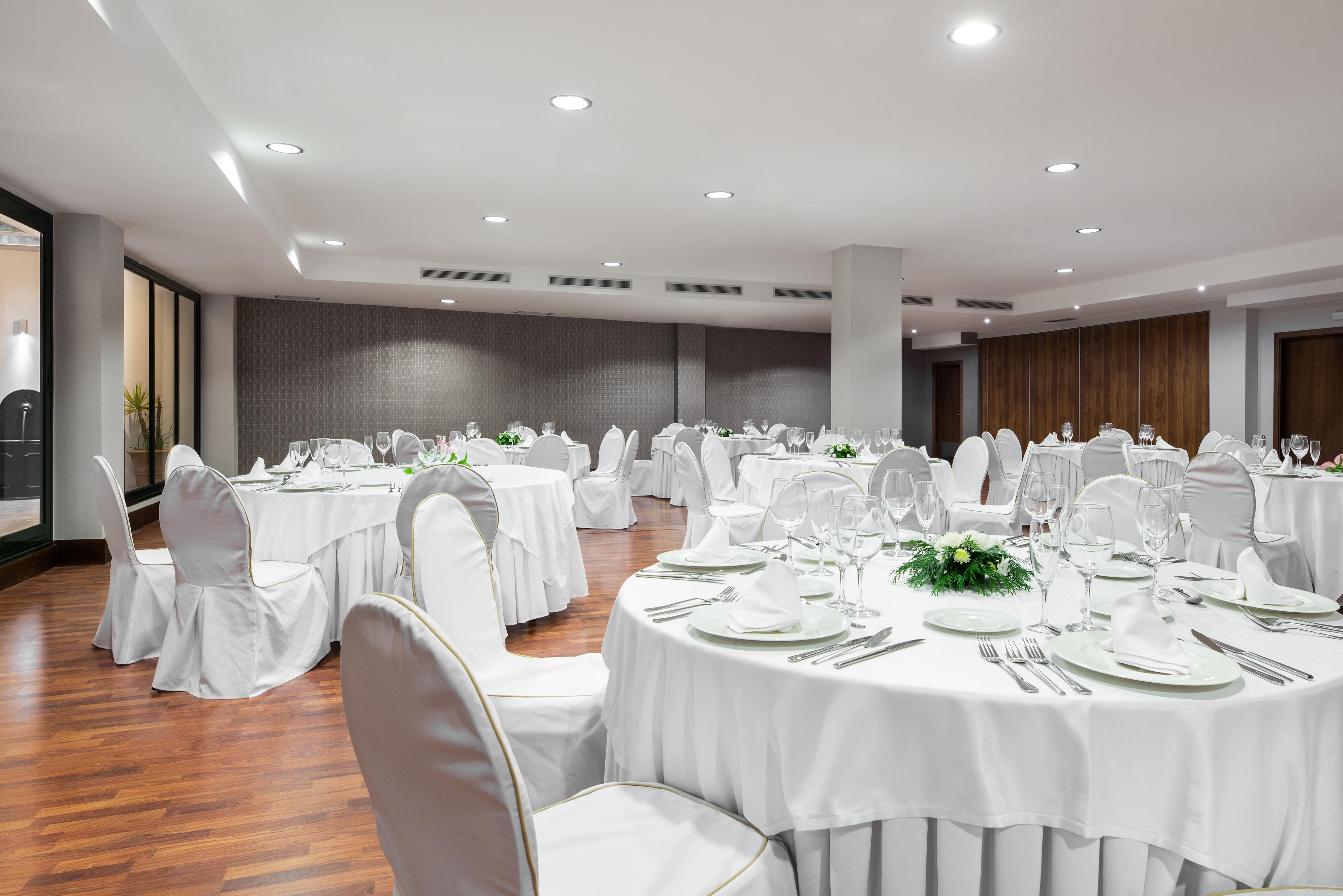 Exe Agora Caceres Hotell Eksteriør bilde