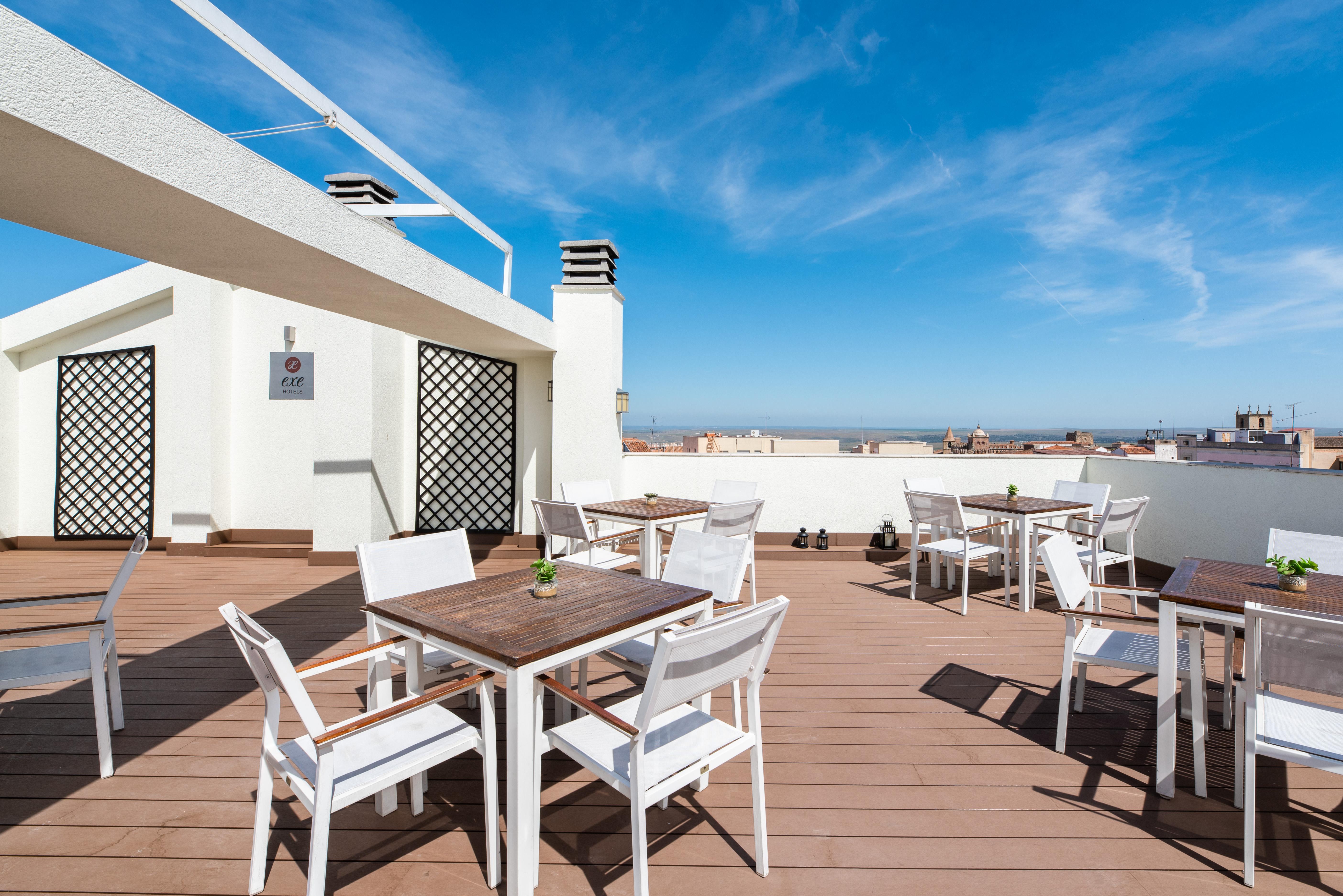 Exe Agora Caceres Hotell Eksteriør bilde