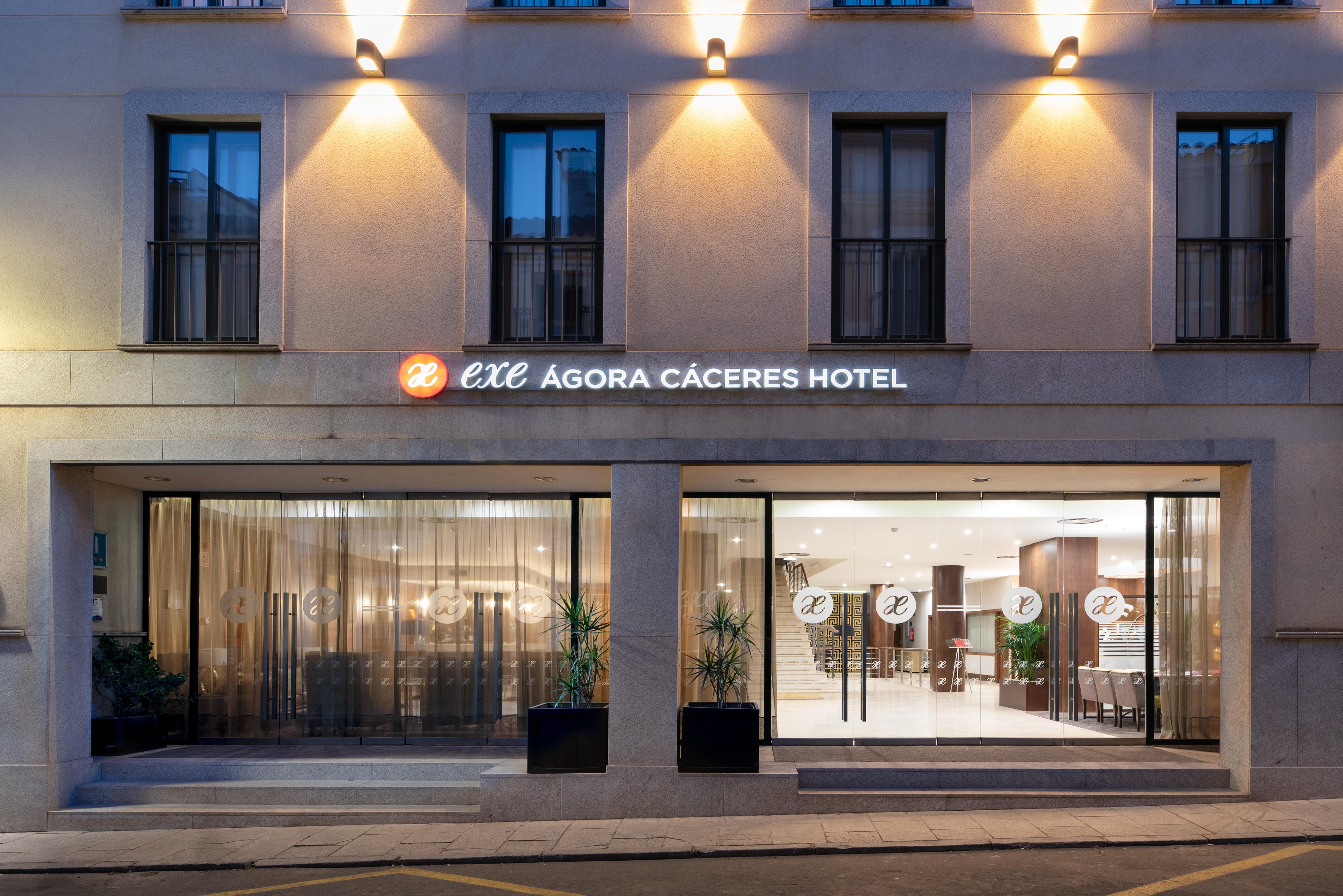 Exe Agora Caceres Hotell Eksteriør bilde
