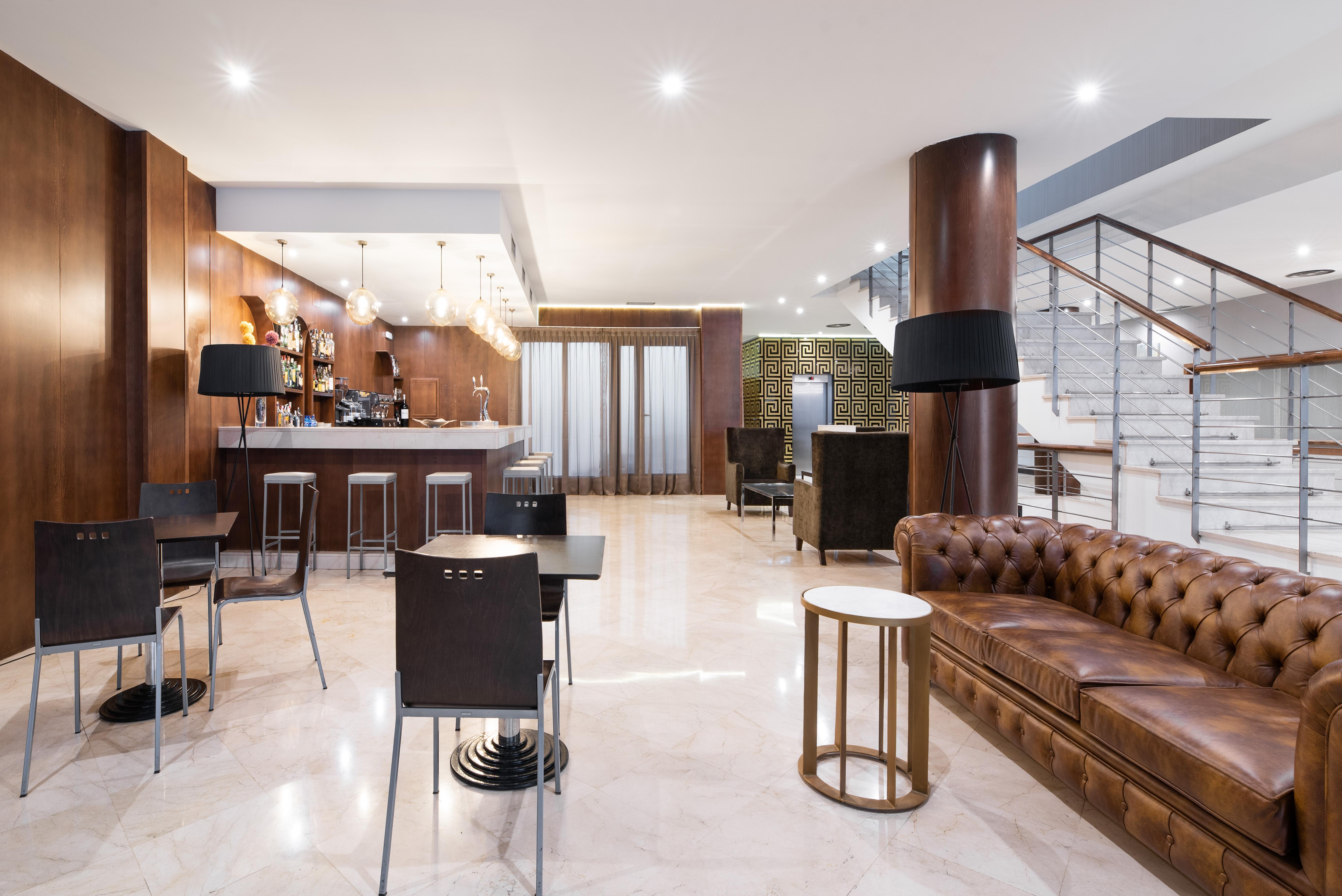 Exe Agora Caceres Hotell Eksteriør bilde
