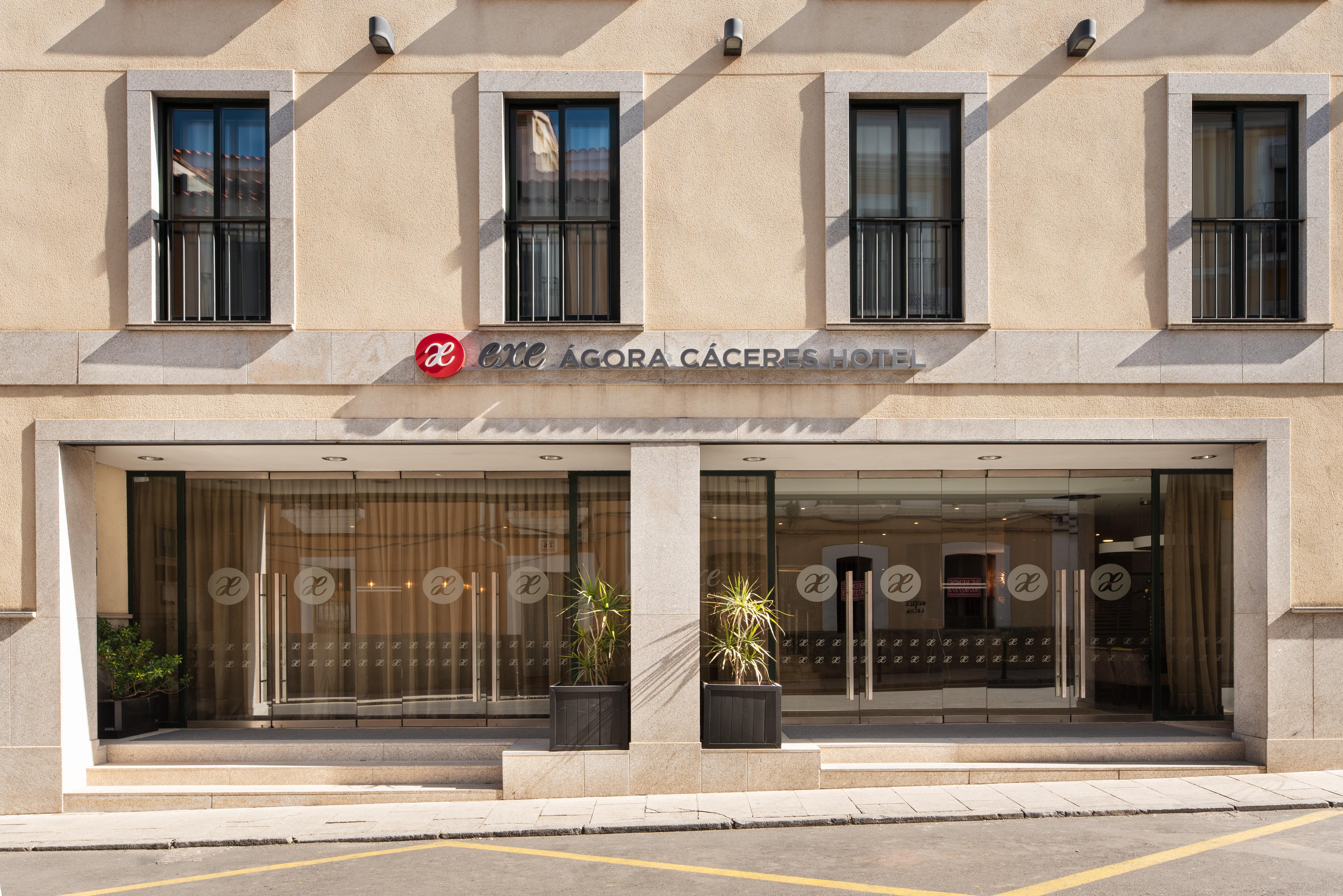 Exe Agora Caceres Hotell Eksteriør bilde