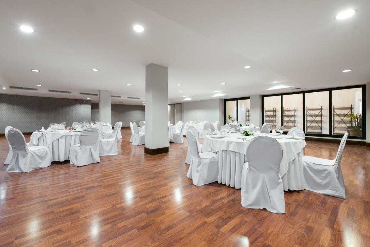 Exe Agora Caceres Hotell Eksteriør bilde